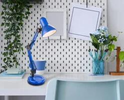 Tischleuchte "FAMOUS" In Blue
