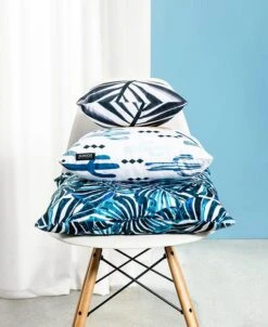 Kissen "Mermaid Blue" In Blau & Orange 7 Kissen "Mermaid Blue" In Blau & Orange -Heimdekoration Verkäufe juniqe kissen mermaid blue in blau and orange 2