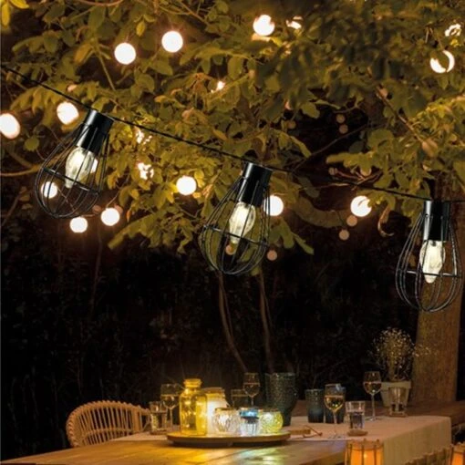 LED Solar Gitter Lichterkette In Schwarz - L: 1,5m – Bild 2
