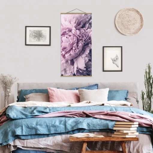 Stoffbild Mit Posterleisten - Lila Pfingstrosenblüten In Violett – Bild 3