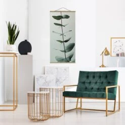 Stoffbild Mit Posterleisten - Symmetrischer Eukalyptuszweig In Grün -Heimdekoration Verkäufe wallart stoffbild mit posterleisten symmetrischer eukalyptuszweig in grun 3